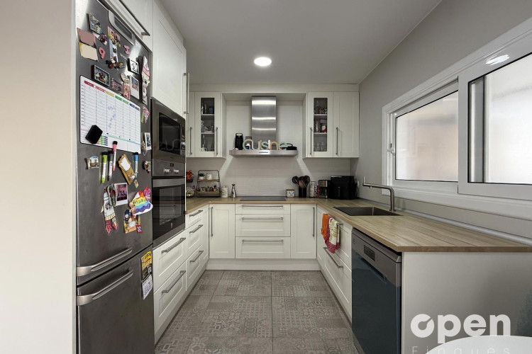 Marinel.lo Bosch, Cementiri Vell