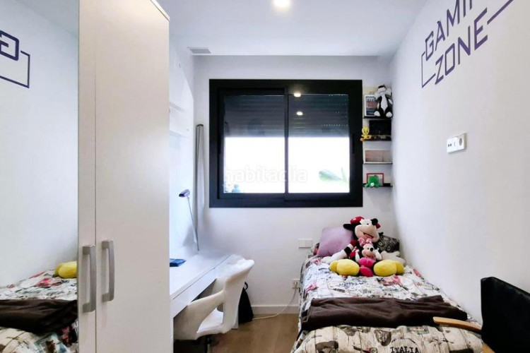 Piso seminou any 2019 nomes estrenat a dr ulles cantonada amb galileu en Terrassa