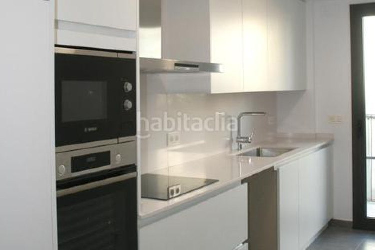 Planta baja obra nova a la plaça del sxx en Segle XX Terrassa