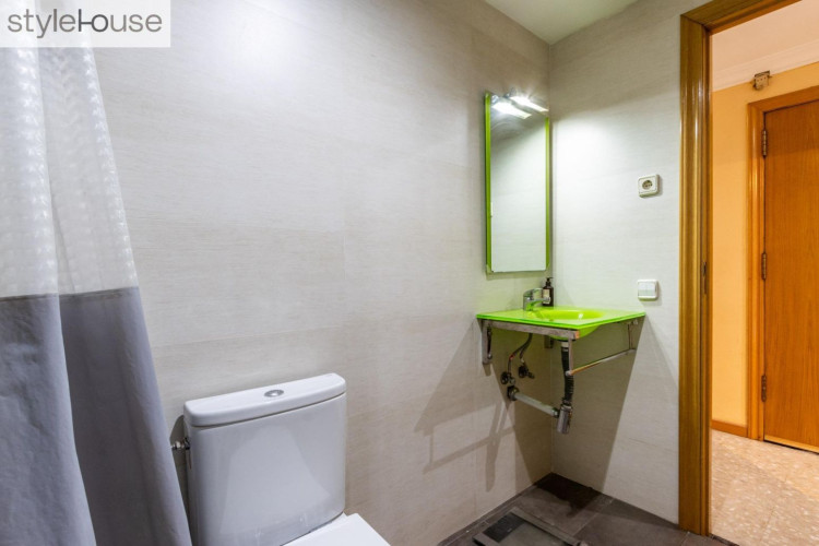 Terrassa - Carrer autonomia, Sant Pere