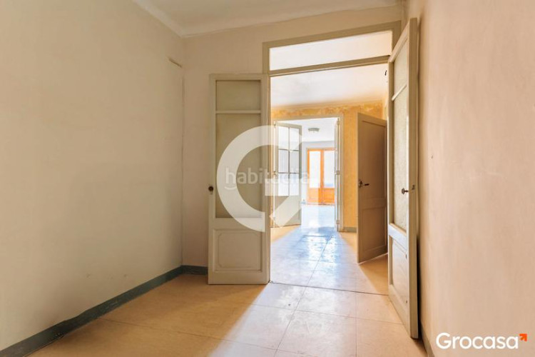 Piso oportunidad única dos pisos independientes en el centro en Terrassa