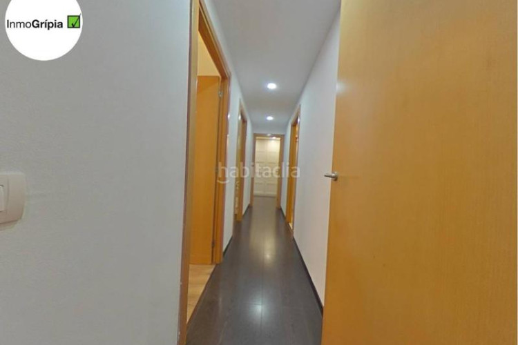 Piso  en venta en la gripia en Les Arenes - La Grípia - Can Montllor Terrassa