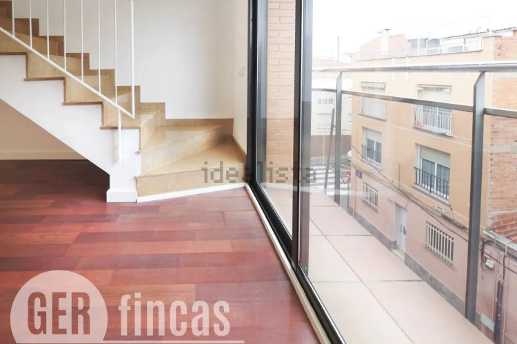 Dúplex en calle de Menéndez y Pelayo