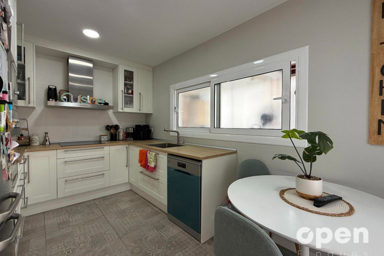 Marinel.lo Bosch, Cementiri Vell