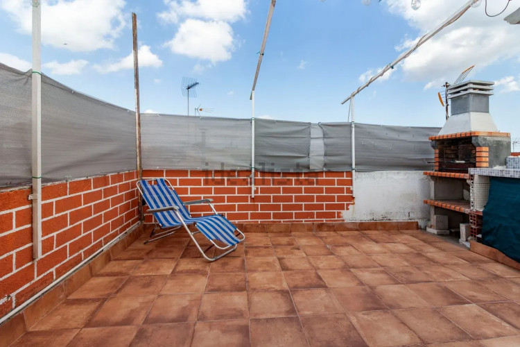 Chalet adosado en calle de Sant Damià