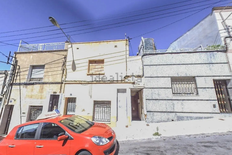 Chalet pareado en calle del Franc Comtat