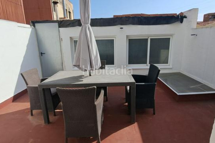 Casa el hogar que tu familia sueña te espera en can montllor! en Terrassa