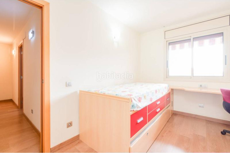 Piso Cementiri Vell, unico en la zona en Cementiri Vell Terrassa