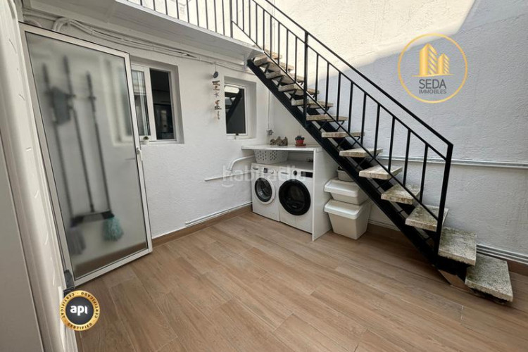 Planta baja tu nuevo hogar acogedor en zona tranquila en Terrassa