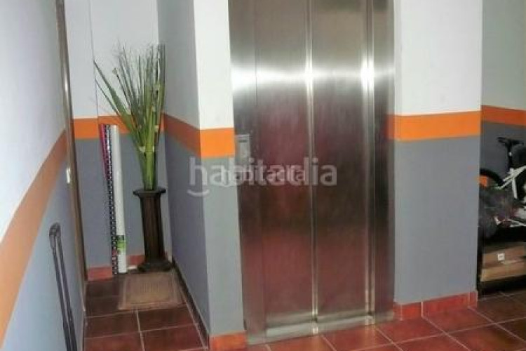 Casa gran casa cantonera en Ca n'Aurell Terrassa