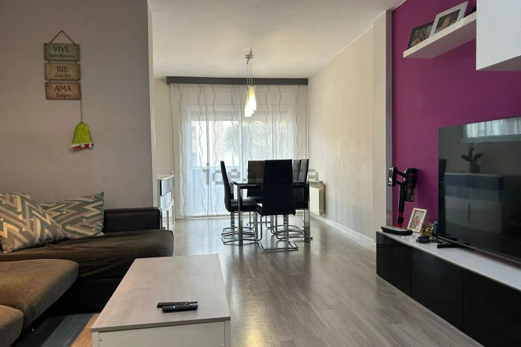 Piso en Barrio Les Arenes