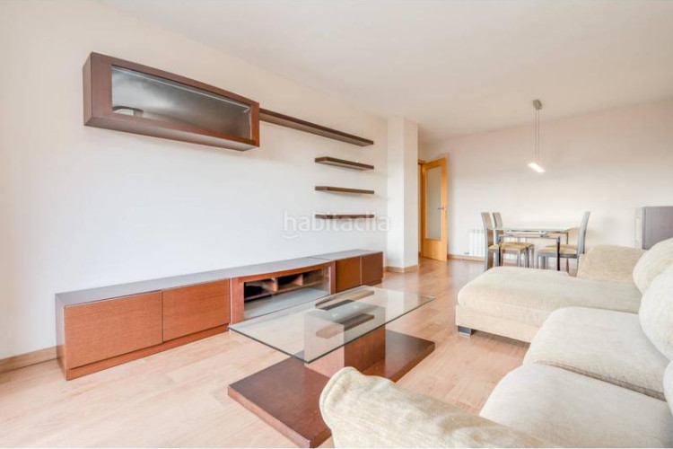 Piso Cementiri Vell, unico en la zona en Cementiri Vell Terrassa