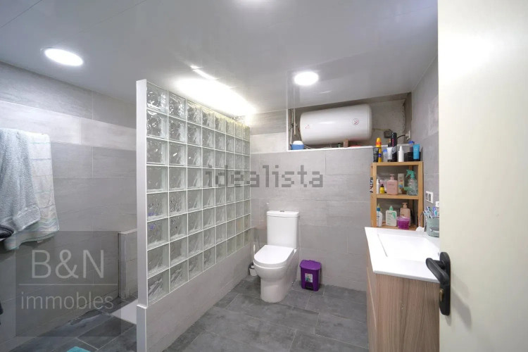 Casa independiente en Barrio Les Martines