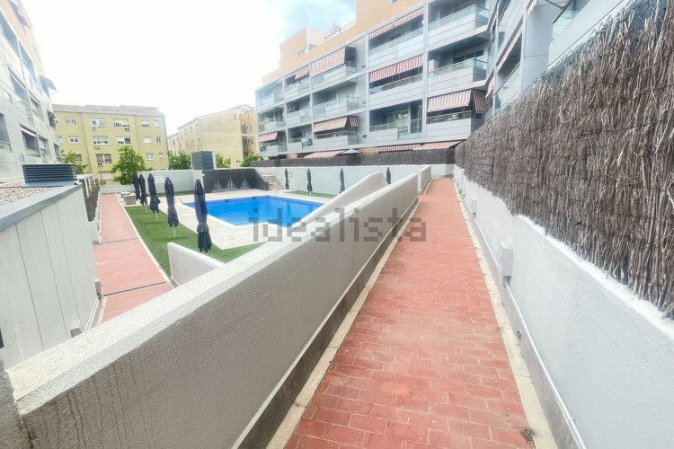 Piso en avenida de la Lacetània, 58