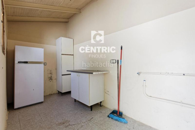 Casa  esquinera con encanto en sant pere . en Terrassa