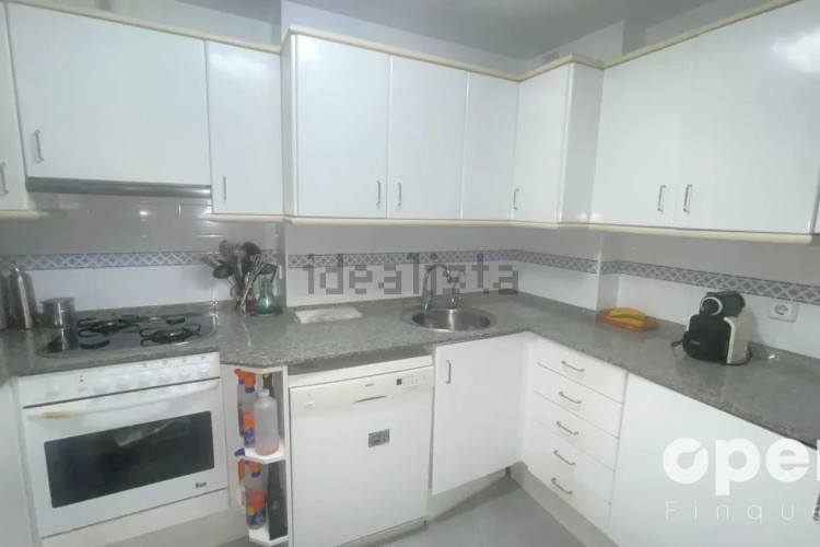 Piso en plaza del Mestre Serrat