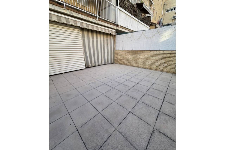 Les Arenes - La Gru00EDpia  Can Montllor