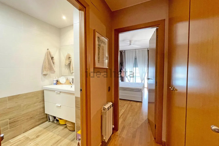 Piso en Barrio Les Arenes