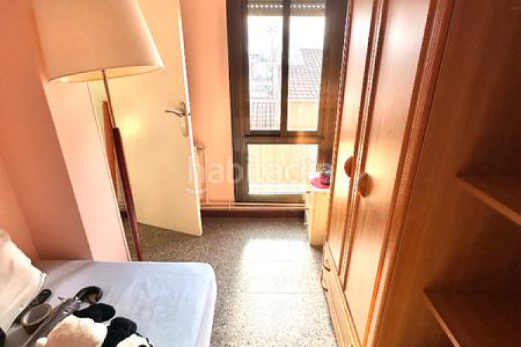 Piso  de 3 dormitorios económico en Can Palet Terrassa