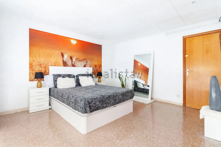 Chalet adosado en calle de Sant Damià