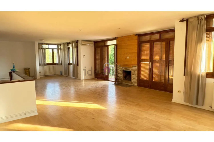 Chalet en paseo de Matadepera