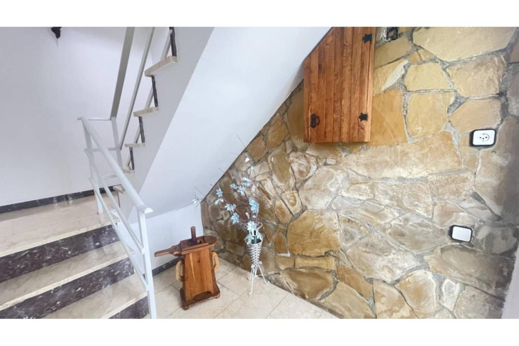 Carretera de Rellinars, Poble Nou