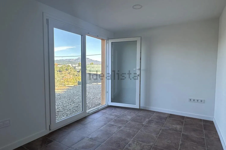 Casa independiente en calle de la Llebre