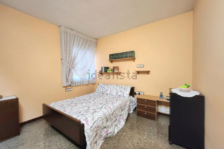 Chalet adosado en Barrio La Cogullada