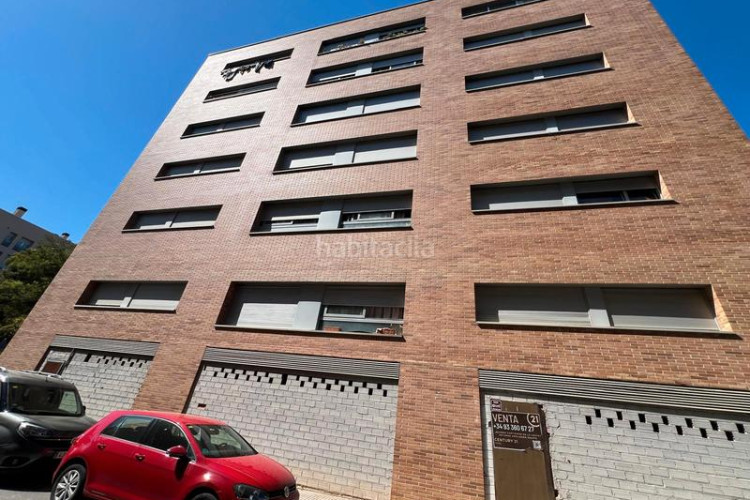 Piso en carrer datenes 24 piso en venta en Roc Blanc Terrassa