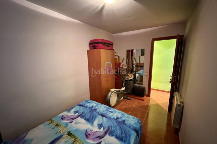 Piso  en venta luminoso, bien ubicado y listo para entrar a vivir! en Terrassa