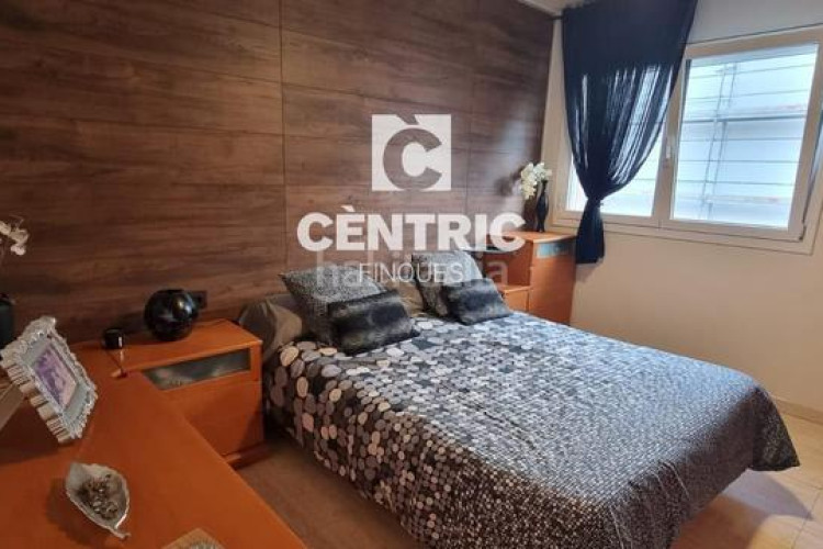 Piso dúplex 3 habt estudio pk en Les Arenes - La Grípia - Can Montllor Terrassa