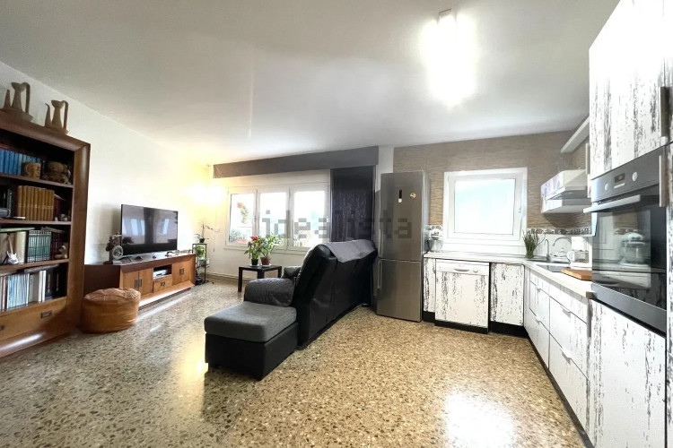 Piso en Barrio La Maurina