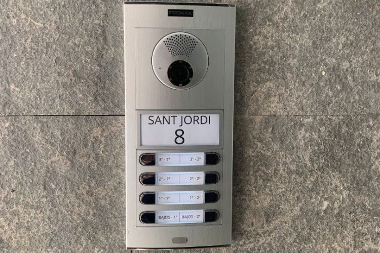 Carrer de Sant Jordi, Plau00E7a Catalunya - Escola Industrial