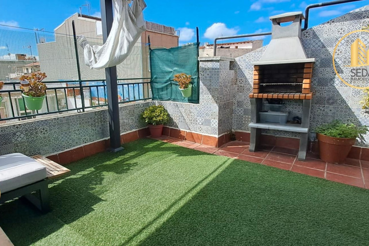 Carrer de la Mare de Du00E9u del Carme, Ca n'Anglada