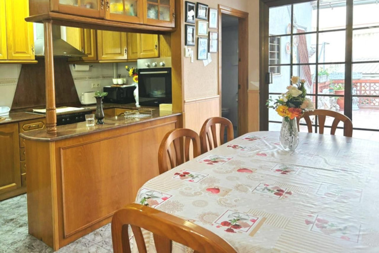 Carrer d'u00C0ngel Guimeru00E0, Can Palet  