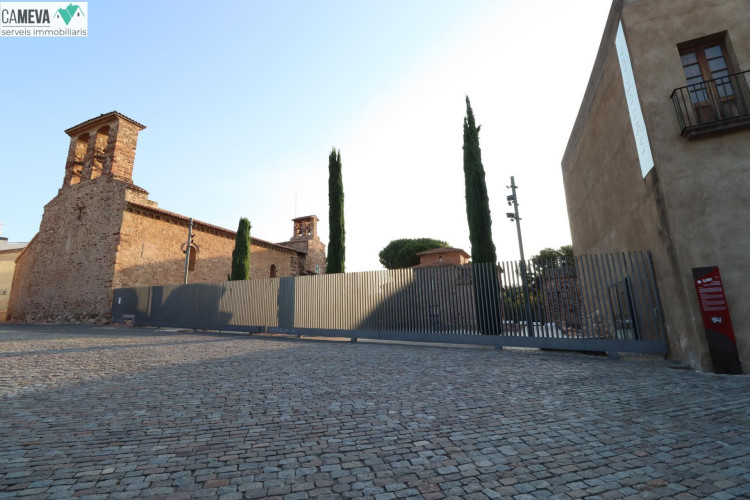 Vallparadu00EDs - Antic Poble de Sant Pere
