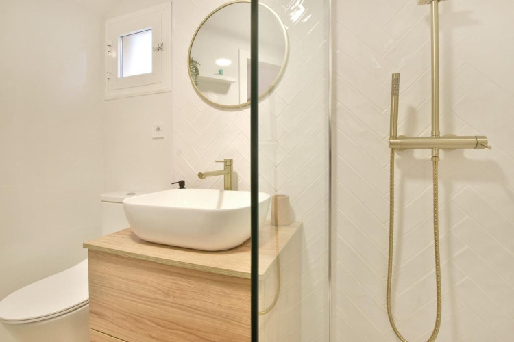 Calle del Canigu00F3, Les Arenes - La Gru00EDpia  Can Montllor