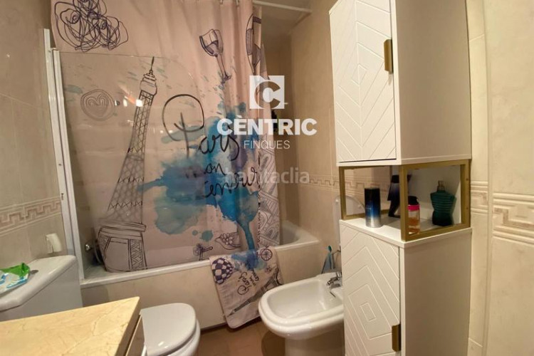 Piso  de 2 habitaciones para invertir en Segle XX Terrassa