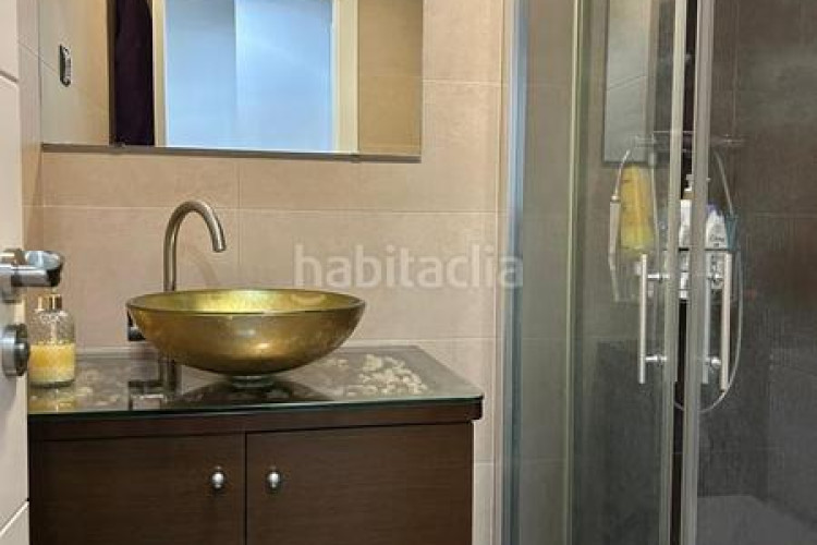Piso pis ampli amb i pàrquing a la grípia en Les Arenes - La Grípia - Can Montllor Terrassa