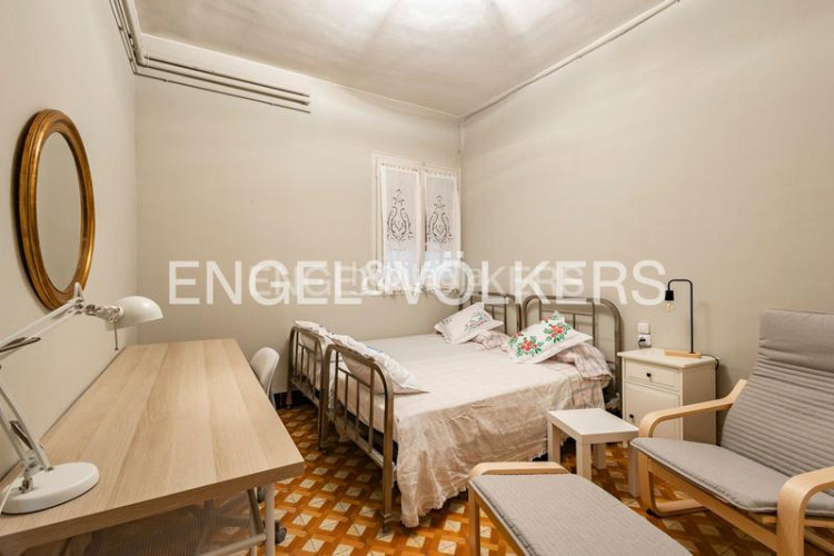 Apartamento vive en el corazón con historia, estilo y todo el confort actual en Terrassa