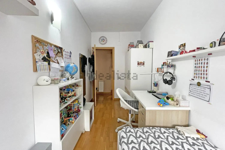 Piso en Barrio Les Arenes