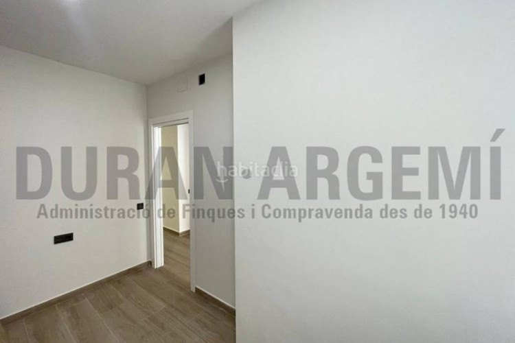 Piso bajos con patio en venta en ca naurell en Ca n'Aurell Terrassa