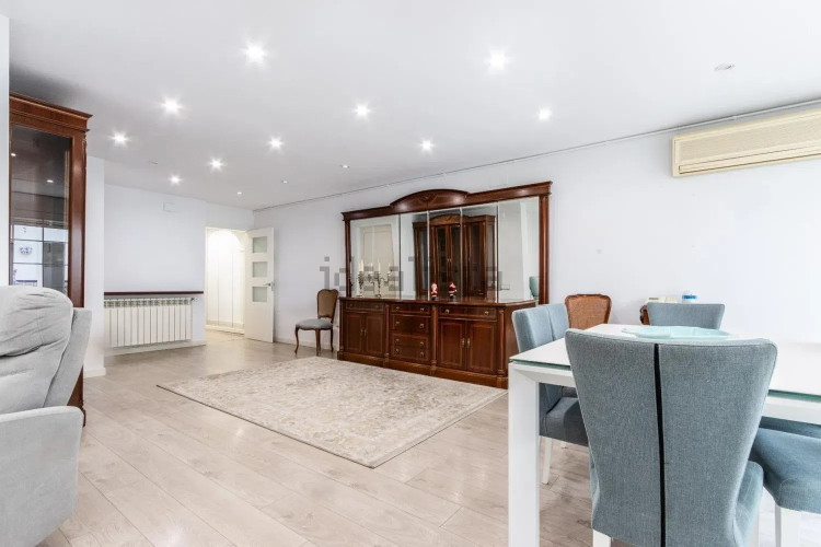 Chalet en calle de Sant Quirze