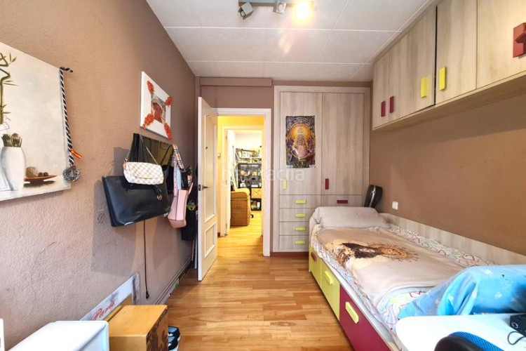 Piso con terraza y trastero en Les Arenes - La Grípia - Can Montllor Terrassa