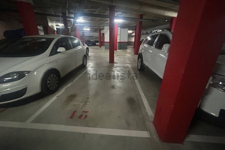 Piso en venta en Carretera de Rellinars