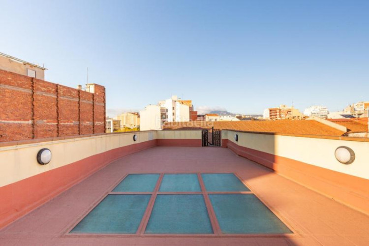 Ático en plaza anselm clavé 5 joia modernista única i irrepetible en Terrassa