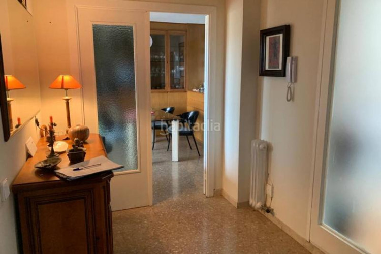 Piso  en venta en escola industrialplaça de catalunya en Terrassa
