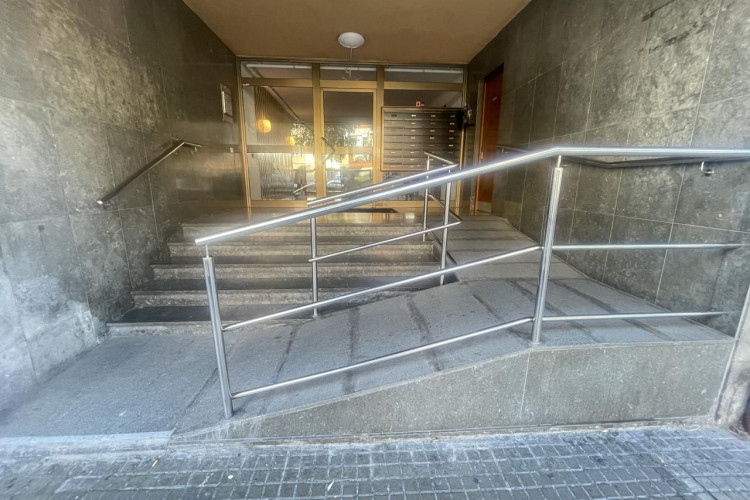 De Francesc Maciu00E0, Sant Pere Nord