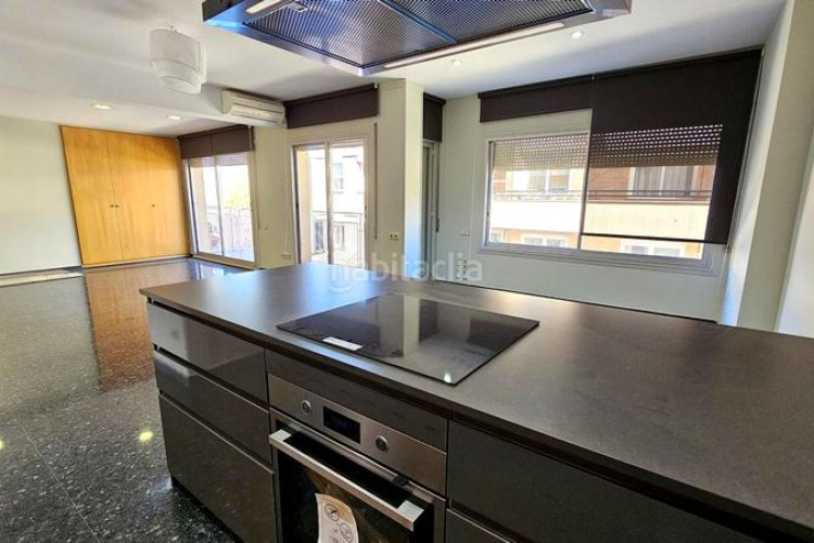 Piso gran piso junto parc vallparadis en Vallparadís - Antic Poble de Sant Pere Terrassa