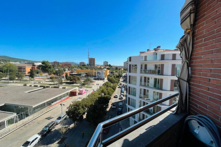 Piso espectacular dúplex de 3 habitaciones en Sant Pere Nord Terrassa